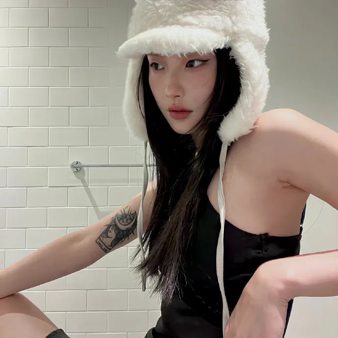艳妇情狂 在线观看